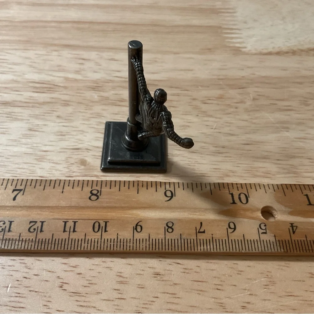 Monopoly SpiderMan hanging on Pole Token Replacement Game Part Piece Metal 2007